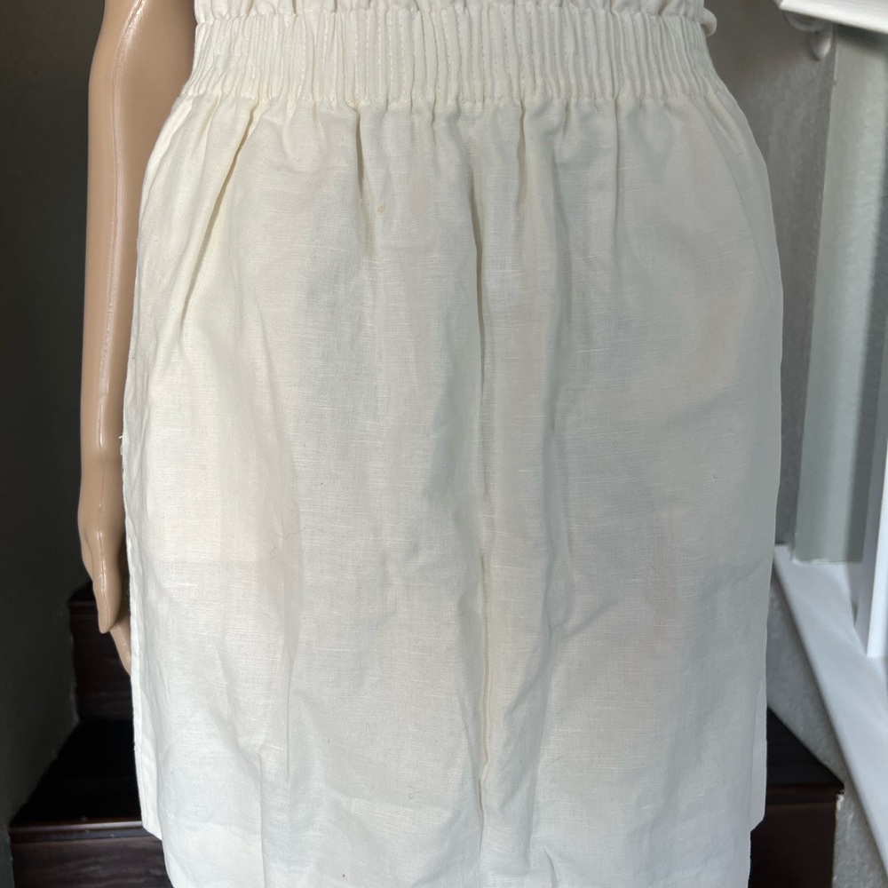 J.CREW IVORY SKIRT  SIZE 00